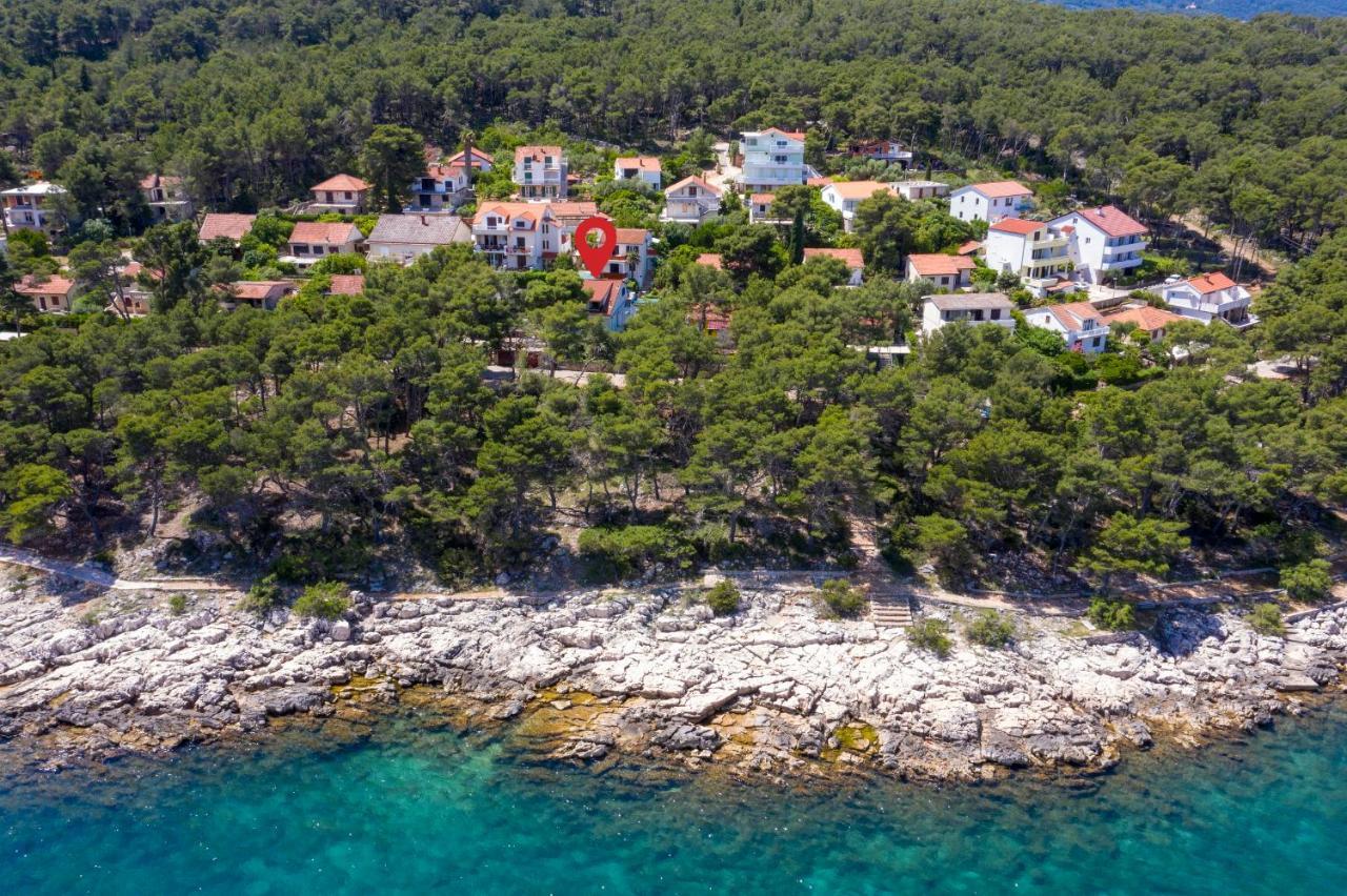 Janus Apartments Jelsa  Buitenkant foto